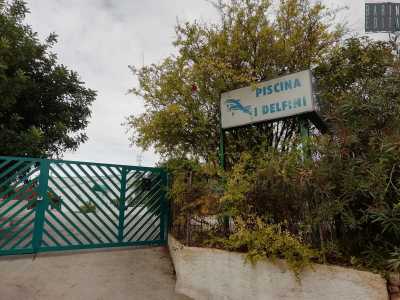 La piscina �I Delfini� � stata invece attiva dal 1980 sino al settembre 2021 in via Eustasio, all�entrata di San Giorgio